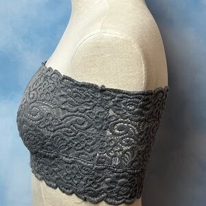 Strapless Bralette beautiful lace Size Small